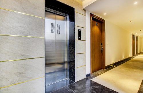 Gomti Nagar Hotel | Family-Friendly Hotel Grand Lucknow with Breakfast & Kitchen