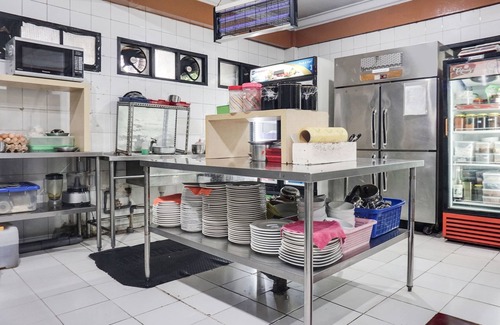 Old Jakarta Hotel | Comfortable Stay at Townhouse OAK Bi Executive with Breakfast