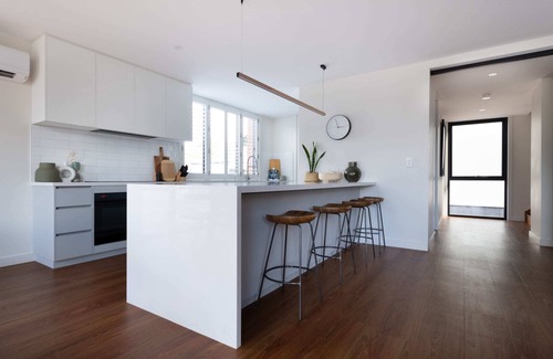 Launceston CBD House | Top-Rated Townhouse in Launceston with Family-Friendly Amenities