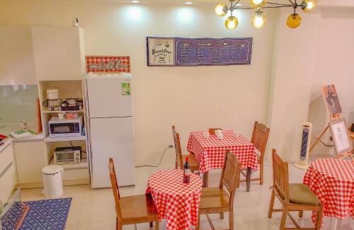 Guanyin District Apartment | Townhouse with five suites, 318 square meters