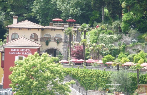 Tenno Apartment | Garden-View Townhouse: 10/10 Guest Rated Family Retreat