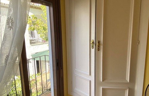 New Golden Mile House | Inviting Townhouse with Shared Pool, Steps from the Sea
