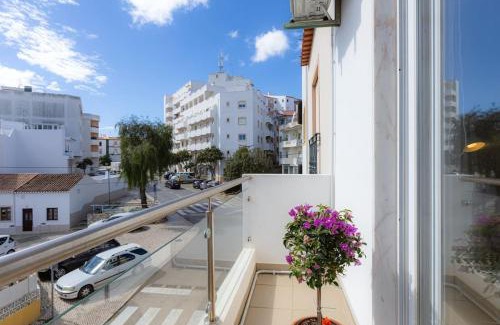 Lagos House | Seaside Townhouse with Breathtaking Views and Terrace