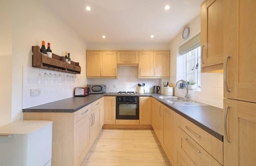Wells House | Stunning Townhouse with Cathedral Views and Breakfast