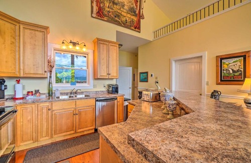 Townsend House | Relaxing Townsend Retreat with Private Hot Tub & Deck