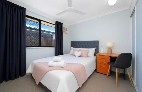 Annandale House | Delightful Home Stay in Townsville for Families and Guests