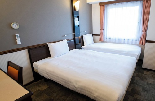 Izaka Onsen Hotel | Convenient Stay at Toyoko Inn Fukushima Station Nishi