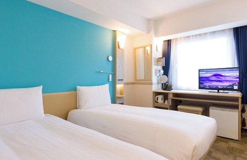 Iseshima Jindai Onsen Hotel | Eco-Friendly Stay at Toyoko Inn Iseshi Eki with Breakfast