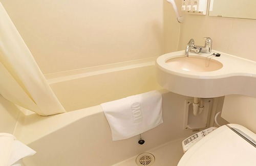 Chuo Ward Hotel | Convenient Stay at Toyoko Inn near Sagamihara Station