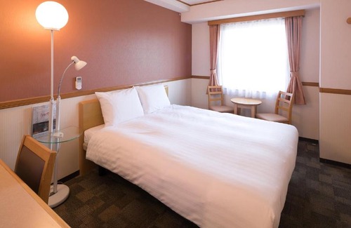 Fujieda Hotel | Convenient Stay at Toyoko Inn Shizuoka Fujieda with Breakfast