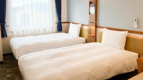 Makino Shiratani Onsen Hotel | Discover Toyoko Inn Tsuruga Ekimae with Breakfast & Hot Tub