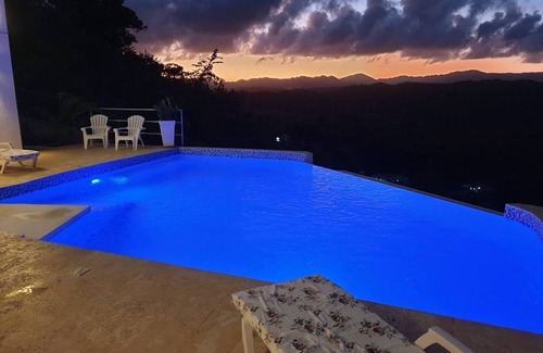 Las Galeras Apartment | Très beau studio cosy, piscine, vue mer et montagne
