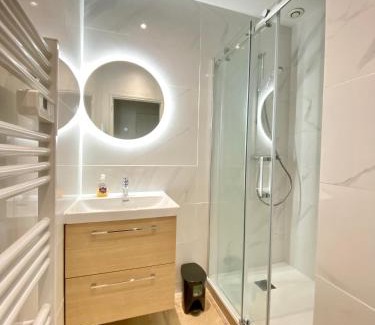 Belfort Apartment | Bright & Modern T2: Guest Rated 9.6, Perfect for Families