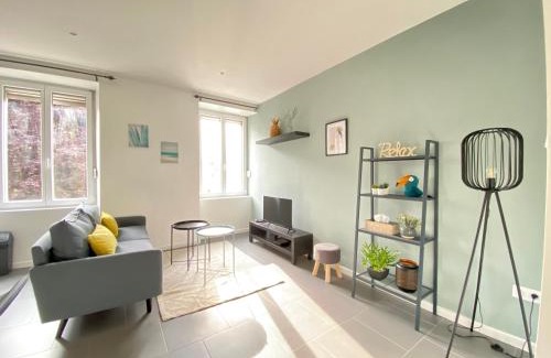 Belfort Apartment | Bright & Modern T2: Guest Rated 9.6, Perfect for Families