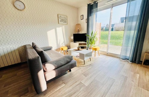 Plestin-les-Greves Apartment | Beautiful Apartment Near the Sea, Rated 9.5 by Guests