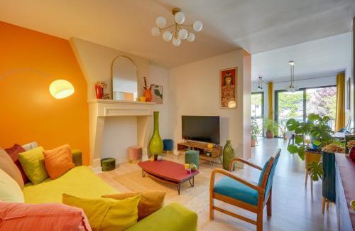 Bacalan Apartment | Beautiful Apartment with Terrace and Garden for Families