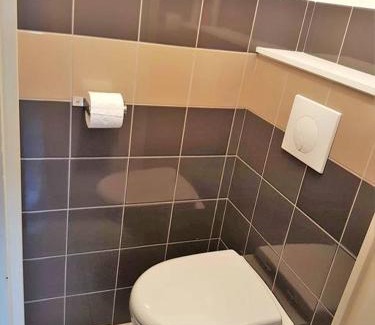 Vitre Apartment | Charming Apartment in the Heart of Vitré - Family Friendly