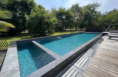 Roaillan House | Beautiful Country House Retreat for Unforgettable Getaways