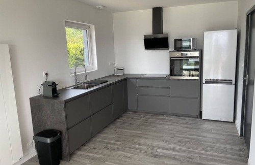 Roscanvel House | Exceptional Coastal Retreat with Family-Friendly Amenities