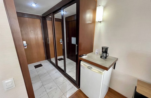 Paraiso Apartment | Discover Três de Julho Flats - Paulista with Ocean Views
