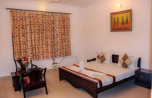 Gomti Nagar House | TR'S Edifice - Elegant Guest House with Family-Friendly Amenities