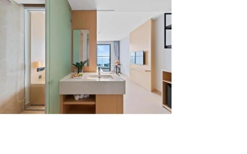 Khanh Hoa Apartment | Tropical Beach Dream of Resort Cam Ranh