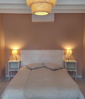Thenay Bed & Breakfast | Traînefeuilles - Guest Rated 9.1 with Oceanfront Views