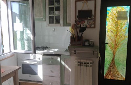 Avegno Apartment | Ideal Getaway at Tra le cicale, Steps from the Sea