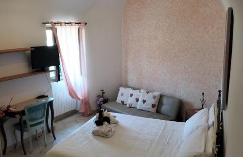 Toirano Apartment | Modern Apartment Near Sea and Mountains - Toirano