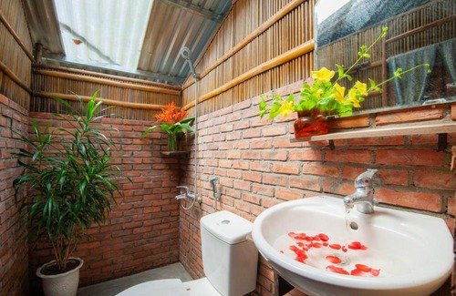 Tra Que Vegetable Village House | Discover Tra Que Flowers Hoi An Homestay with Pool & Family Fun