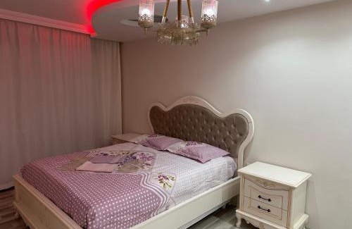 Trabzon Villa | Yalıncak Towers: Oceanfront Retreat with Pool & Hot Tub