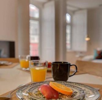 Encarnacao Apartment | Discover Tracey & Neill's Place: Family-Friendly Retreat