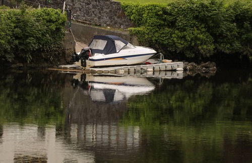 Keadue Apartment | TRAD COTTAGE, pet friendly, with a garden in Culleens, County Sligo