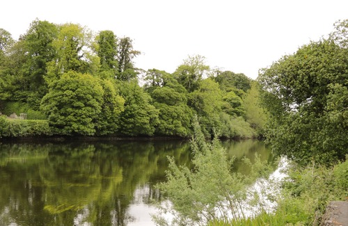 Keadue Apartment | TRAD COTTAGE, pet friendly, with a garden in Culleens, County Sligo