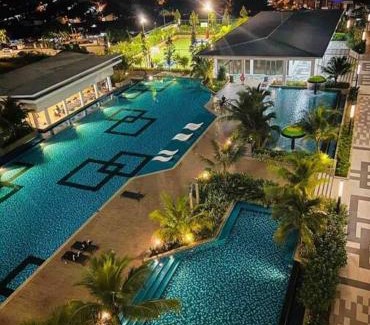 Kampung Bukit Dukong Apartment | Traders Garden: Family-Friendly Retreat in Cheras