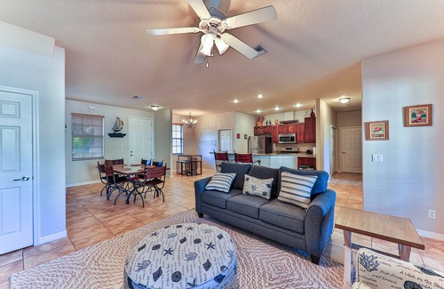 Homosassa Villa | Experience Tradewinds: 4BR Ocean View with Kayaks & Pool