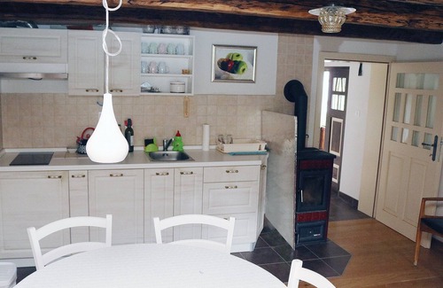 Tuheljske Toplice House | Experience Comfort at Tradicionalna Zagorska Drvena Kuća
