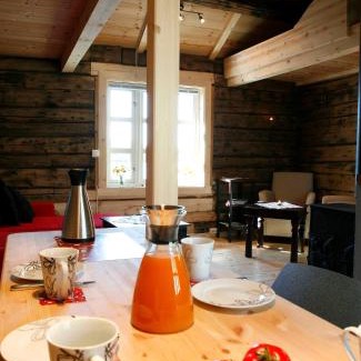 Ballstad House | Discover Tradisjonell Rorbu in Beautiful Ballstad