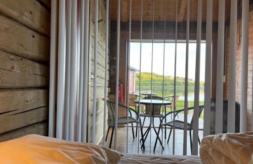 Ballstad House | Discover Tradisjonell Rorbu in Beautiful Ballstad