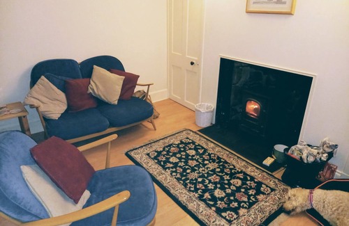Banff Cottage | Cozy Cottage Steps from Harbour & Beach - Guest Rated 10/10