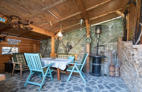 Nizna Boca Cottage | Cozy Cottage Retreat in Tatras Near Scenic Hiking Trails