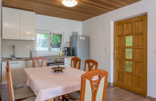 Seget Vranjica Villa | Delightful Dalmatian Holiday House with Private Pool & Spa