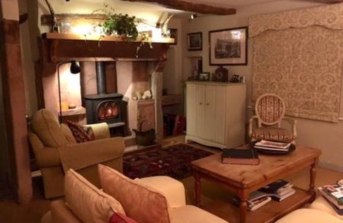 Wing House | Experience a Traditional Farm House in Rolling Borders Valley