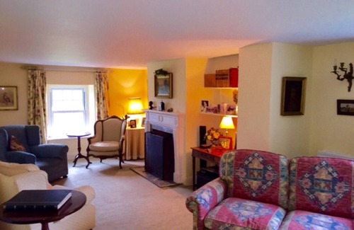 Wing House | Experience a Traditional Farm House in Rolling Borders Valley