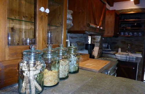 Polygyros Cottage | Traditional Greek Cottage