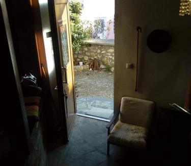 Amphipolis House | Beautiful Traditional House "Elisavet" - Family & Pet Friendly