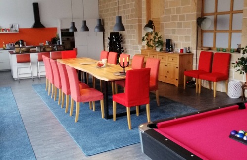 Iggelbach House | Group-Friendly Mühleck House with Pool, Spa & Ocean Views