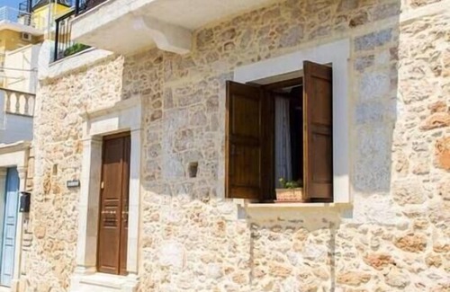 Sitia House | Charming Retreat with Inner Courtyard, Steps to the Beach
