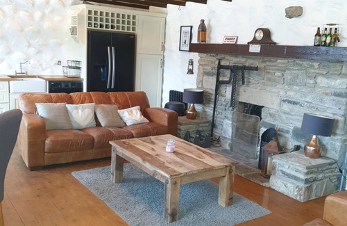 Downpatrick Cottage | Cozy Irish Cottage with Scenic Views of Slieve Patrick