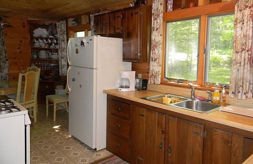 New Harbor Cottage | Pet-Friendly Traditional Maine Cottage by the Ocean